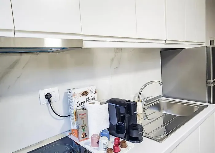 アパート We Blloku ティラナ